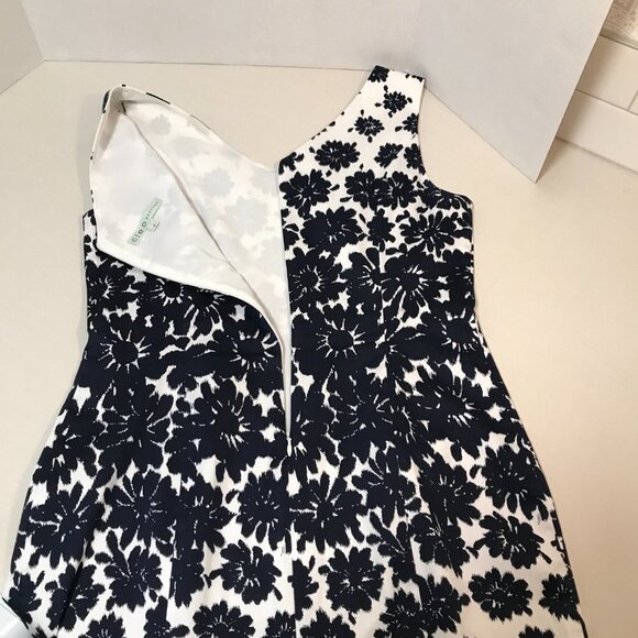 Navy & White Floral Pattern Cotton Dress Size Petite 10 (Fits Reg 6-8) - Picture 9 of 14